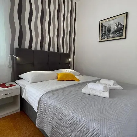 Art Of Zadar- And Affittacamere Zara